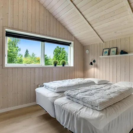 Lovely In With Wifi Holiday home *